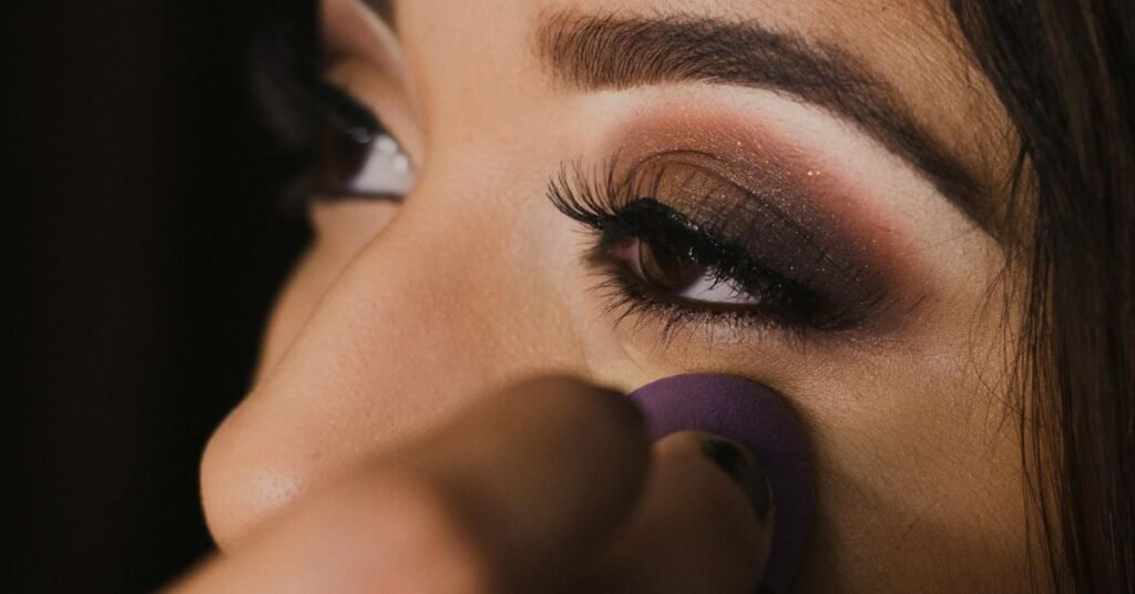 natural makeup look with dark eyes soft definition that enhances