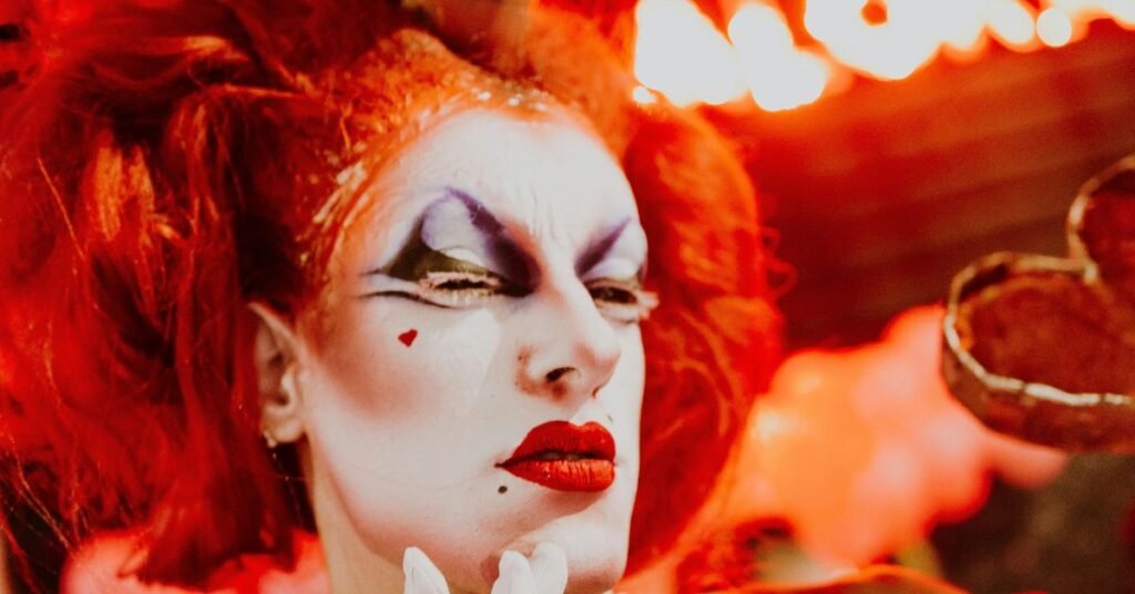 romantic queen of hearts makeup