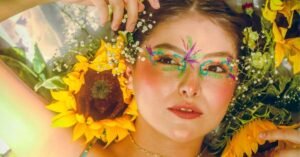 makeup for green eyes easy tips to make your color pop (1) (1)