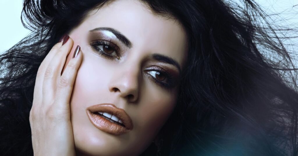 bronze summer makeup look